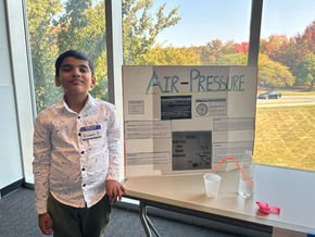 ebc00d_ace98c615bb24d1aaa50c6b949a415ef~mv2